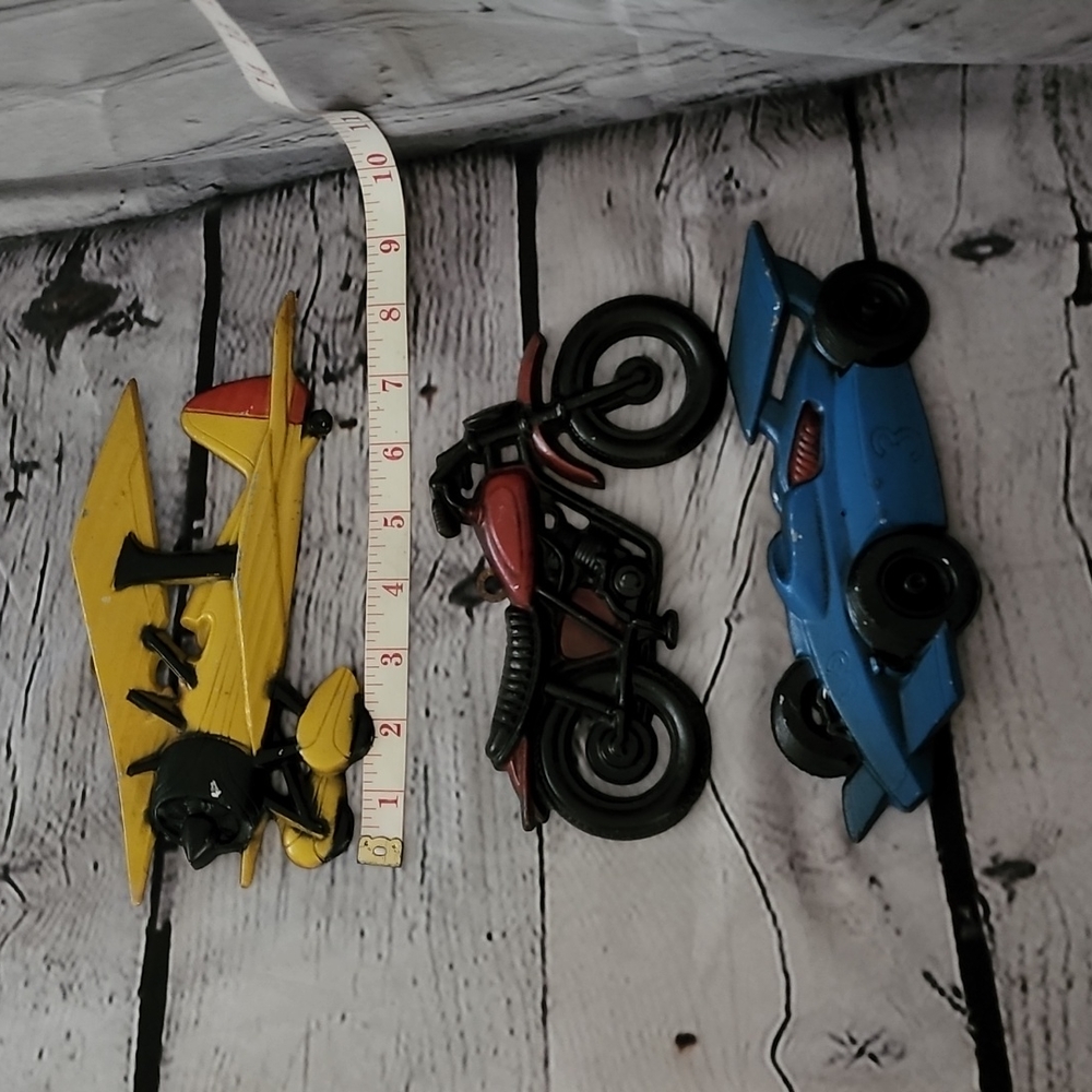 Metal Wall Hanging - Picture 15 of 16